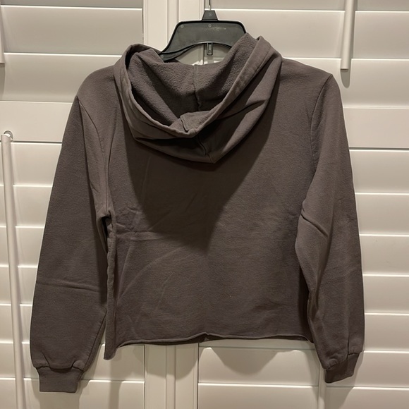 The Rolling Stones Steel Wheels Crop Sweater, Size Small, like new! - Picture 4 of 5